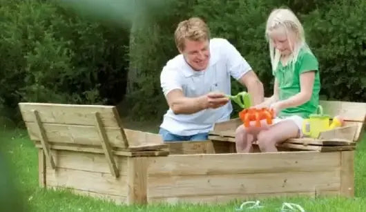 Sandbox Tom